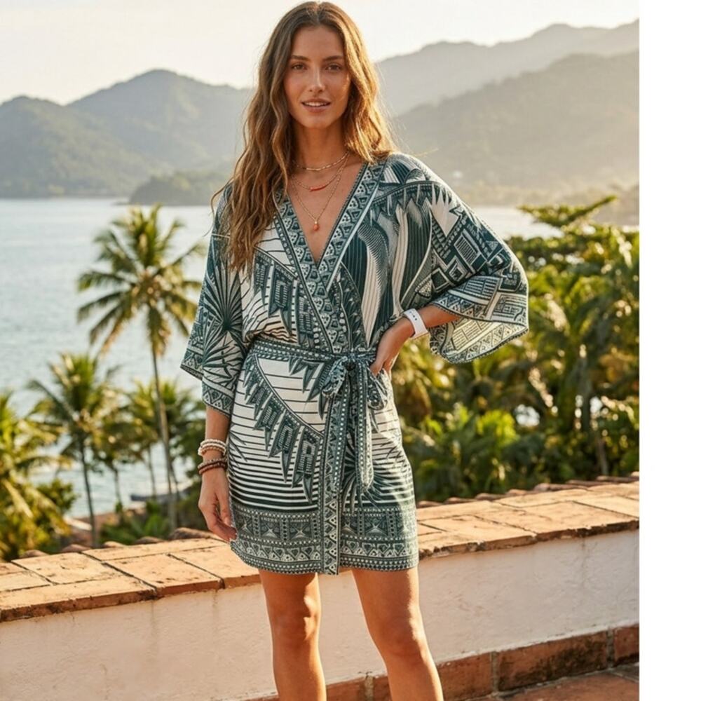 FARM RIO Green Tropical Kimono Wrap Mini Dress Palm Print Viscose Small Boho